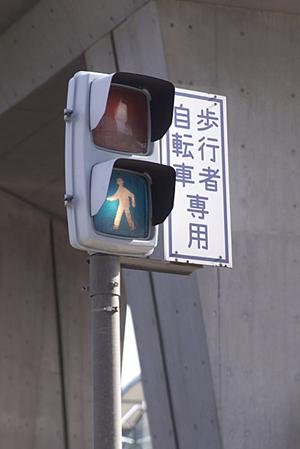 他の都道府県ナンバーの車も車検は可能か